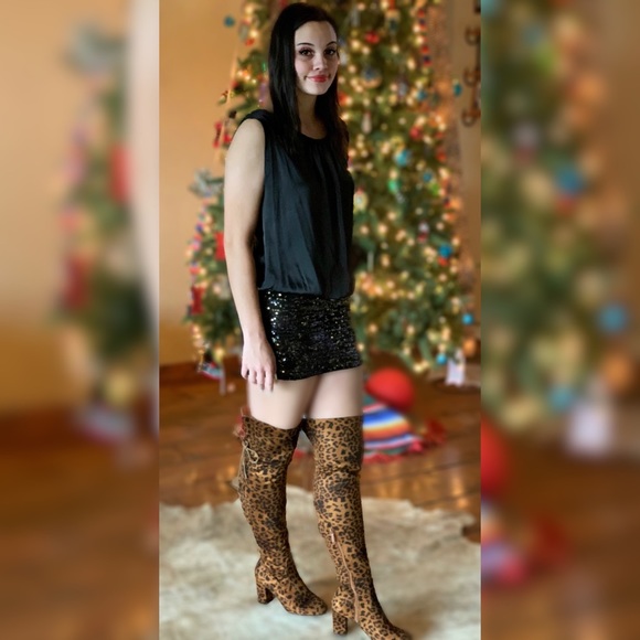 verty Dresses & Skirts - 🚨All 3 for 1 🚨Dresses White & Black Dresses